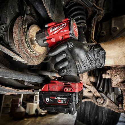 Milwaukee 4933478453 Гайковёрт аккумуляторный ударный Milwaukee M18 FMTIW2P12-502X FUEL (Li-Ion5Ач)