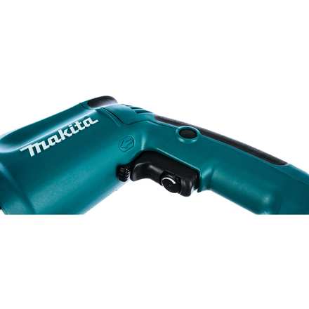 MAKITA DP4011 Дрель безударная (720 Вт, 0-1200/2900 об/мин, БЗП)